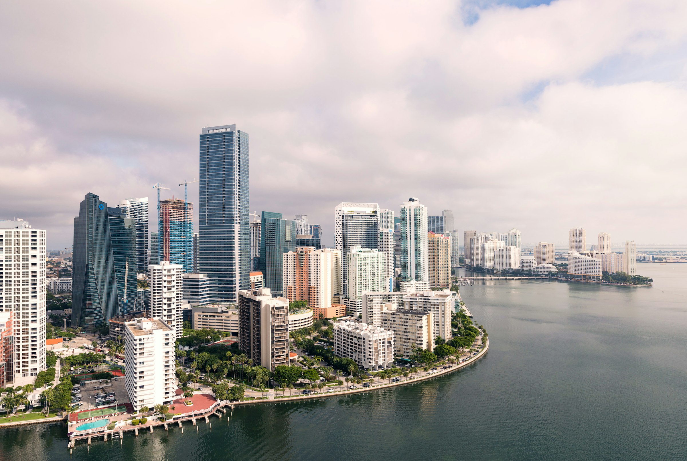 A Florida coastal city on the water in daylight